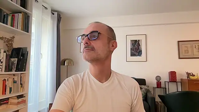 Milkywaymen online show from 12, 2, 2026