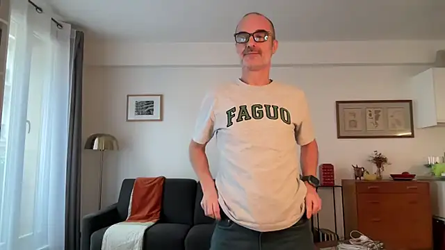 Milkywaymen online show from 1, 2, 2026