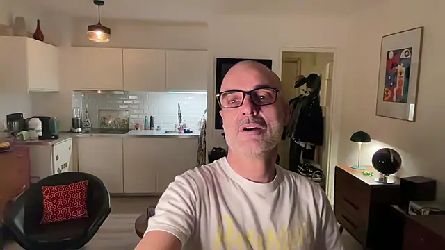 Milkywaymen online show from 17, 3, 2026