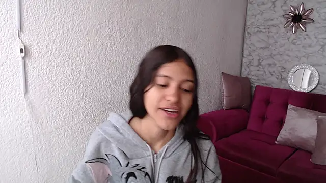 Evagirl69 online show from 5, 3, 2026