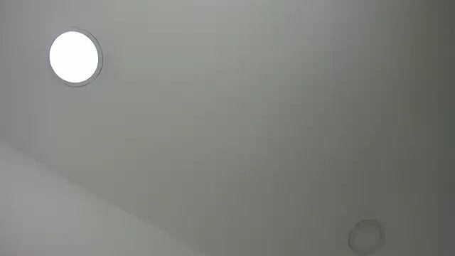 scarletross  online show from 4, 3, 2026