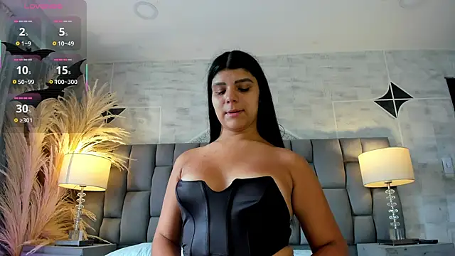 PauliinaBelle  online show from 23, 7, 2026