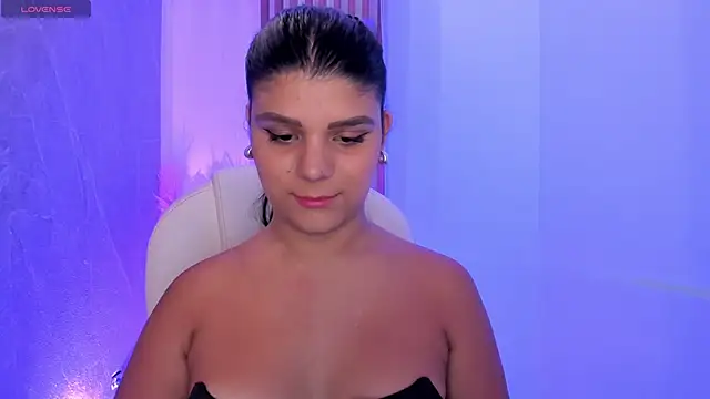 PauliinaBelle  online show from 30, 5, 2026