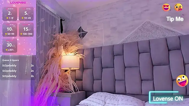 PauliinaBelle  online show from 28, 7, 2026