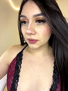 Snapshot of Zoe_Serrat chatting on 27, 11, 2025 Zoe Serrat online show from 27, 11, 2025