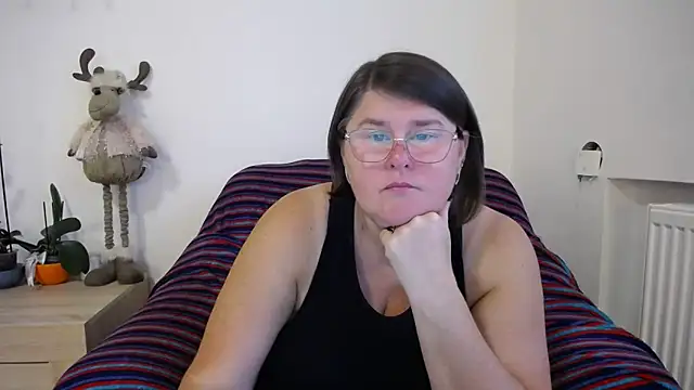 Snapshot of icyheart888 chatting on 9, 10, 2025 icyheart888 online show from 9, 10, 2025