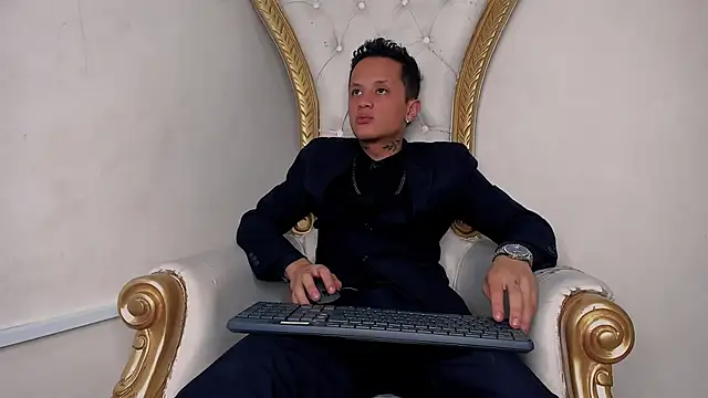 SkinnyZetth online show from 24, 10, 2025