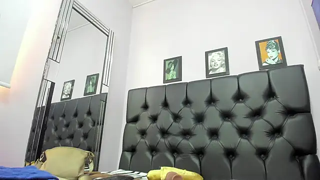 Adrianasex 69x online show from 19, 11, 2025