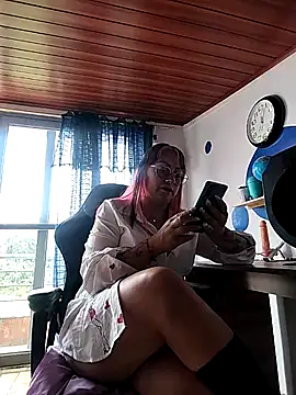 sexxx mia online show from 17, 9, 2025