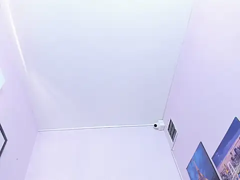 monalind220 online show from 15, 4, 2026