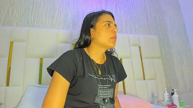 Snapshot of thalia888_ chatting on 24, 5, 2026 thalia888 online show from 24, 5, 2026