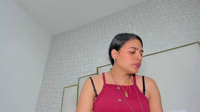 Snapshot of thalia888_ chatting on 3, 5, 2026 thalia888 online show from 3, 5, 2026