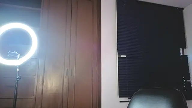 MiaCollinssx online show from 15, 3, 2026