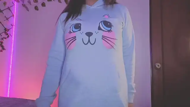 Snapshot of MiaCollinssx chatting on 6, 11, 2025 MiaCollinssx online show from 6, 11, 2025