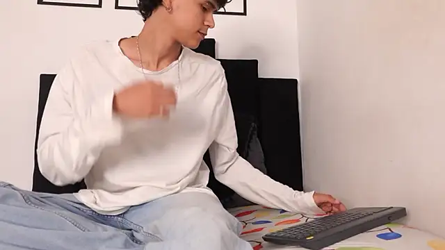 alexmark  online show from 5, 3, 2026