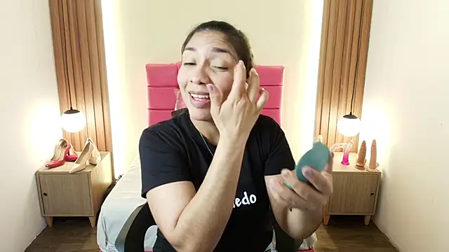 SexyRachel  online show from 12, 2, 2026