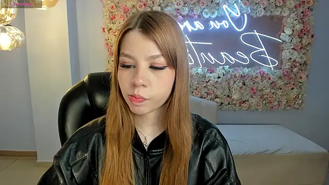 TiffannySins online show from 29, 3, 2026