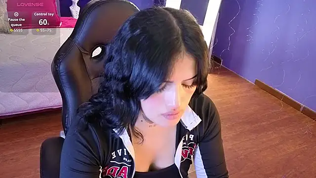 sari belle online show from 24, 11, 2025