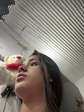 Luciaparker03 online show from 28, 4, 2026