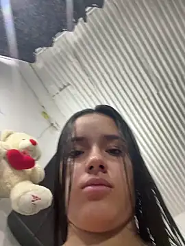 Luciaparker03 online show from 6, 5, 2026