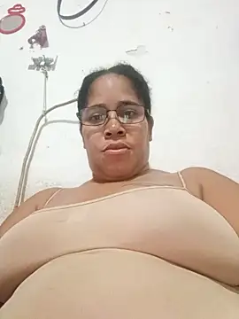 Snapshot of Big_ass_submissive chatting on 6, 6, 2026 Big ass submissive online show from 6, 6, 2026