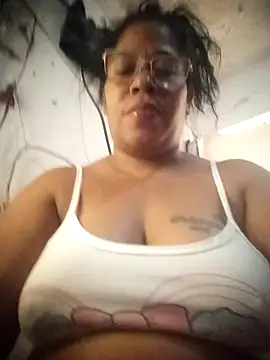 Big ass submissive online show from 1, 12, 2025