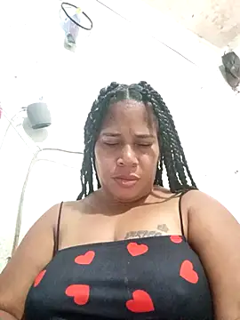 Big ass submissive online show from 12, 4, 2026