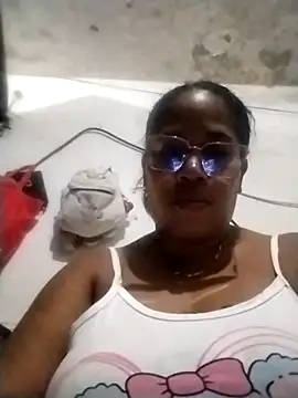 Big ass submissive online show from 23, 10, 2025