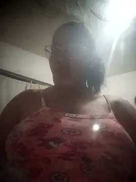 Big ass submissive online show from 12, 11, 2025