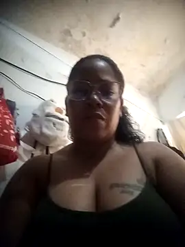 Big ass submissive online show from 26, 11, 2025