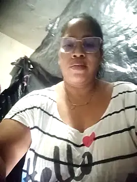 Big ass submissive online show from 17, 12, 2025