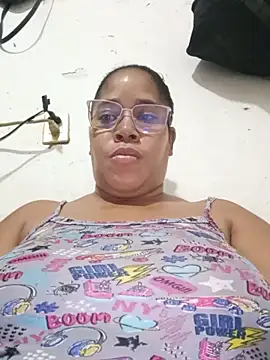 Snapshot of Big_ass_submissive chatting on 19, 5, 2026 Big ass submissive online show from 19, 5, 2026