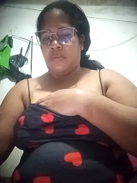 Big ass submissive online show from 10, 1, 2026