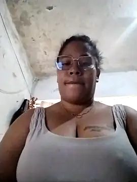 Big ass submissive online show from 25, 10, 2025