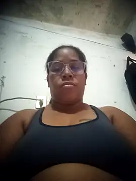 Big ass submissive online show from 26, 2, 2026