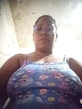 Big ass submissive online show from 21, 11, 2025