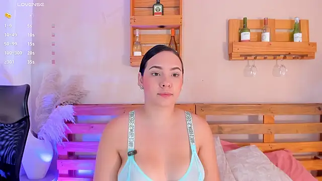  miss mia online show from 23, 11, 2025