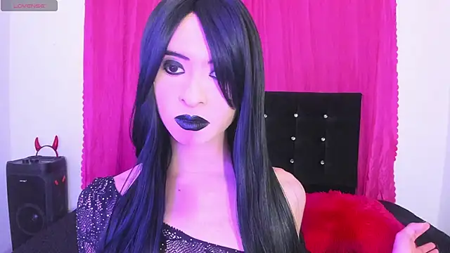 cutenaked 8 online show from 18, 6, 2026