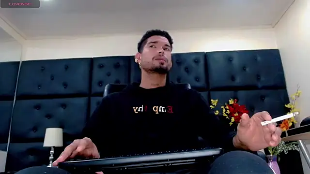 StivBigCock online show from 2, 10, 2025