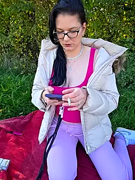 Swiss Lady online show from 18, 10, 2025