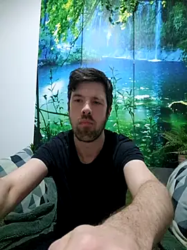 Snapshot of welcome-to-the-jungle chatting on 21, 3, 2026 welcome-to-the-jungle online show from 21, 3, 2026