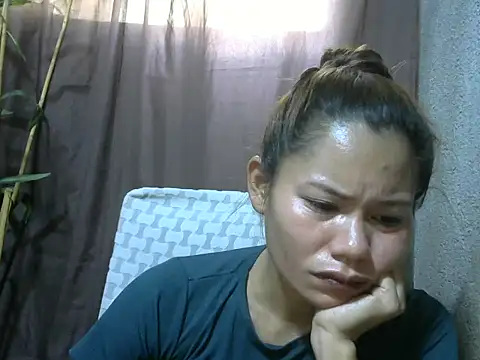 Sweeetgurll online show from 23, 3, 2026