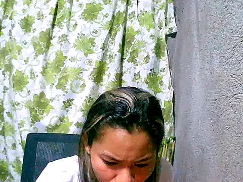 Sweeetgurll online show from 21, 9, 2025