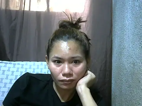 Sweeetgurll online show from 25, 2, 2026