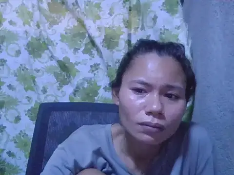 Sweeetgurll online show from 9, 9, 2025