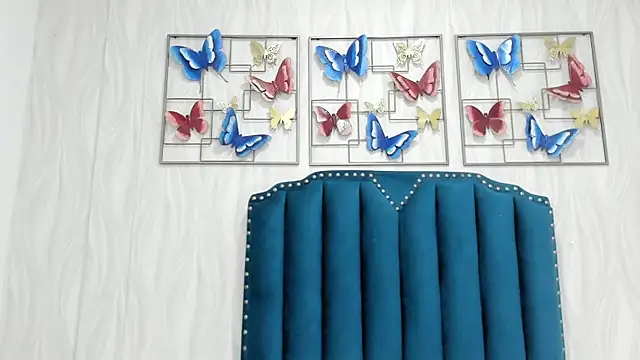 Snapshot of Alison_Carde05 chatting on 29, 10, 2025 Alison Carde05 online show from 29, 10, 2025