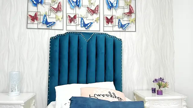 Snapshot of Alison_Carde05 chatting on 27, 10, 2025 Alison Carde05 online show from 27, 10, 2025