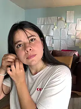 Snapshot of Canneela chatting on 27, 10, 2025 Canneela online show from 27, 10, 2025