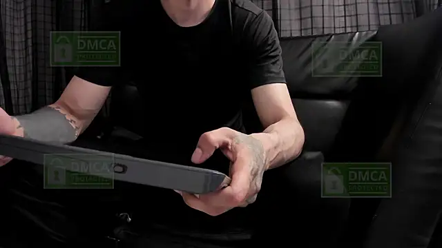 Snapshot of Mr_Klein_69 chatting on 22, 10, 2025 Mr Klein 69 online show from 22, 10, 2025