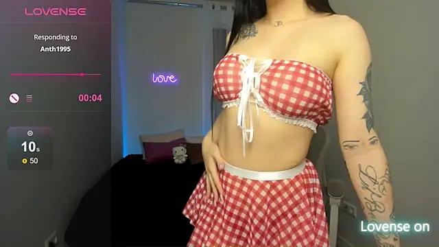 SelinaStorm online show from 13, 4, 2026